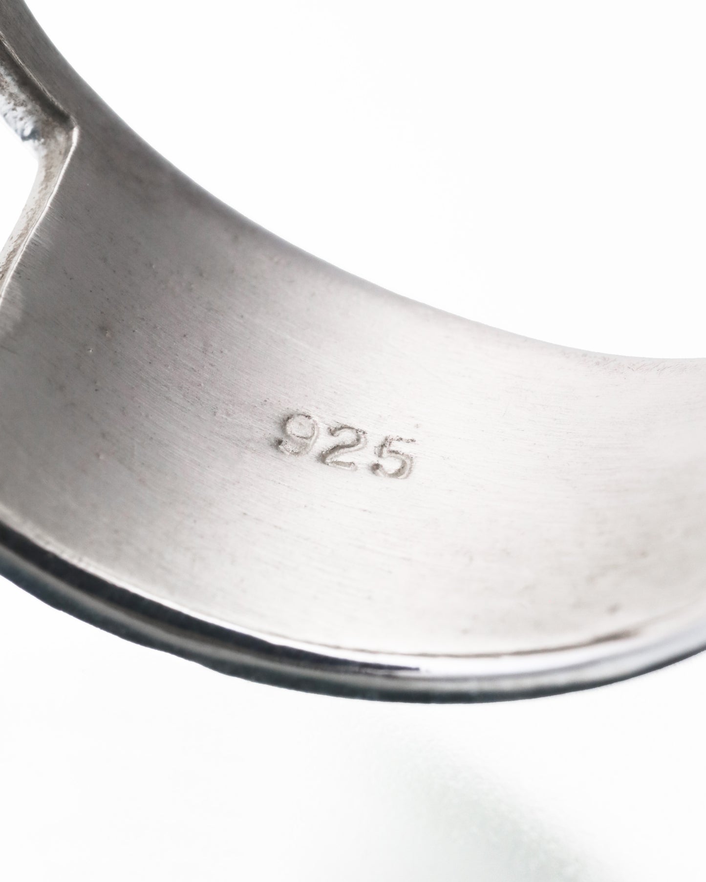 925 Ring