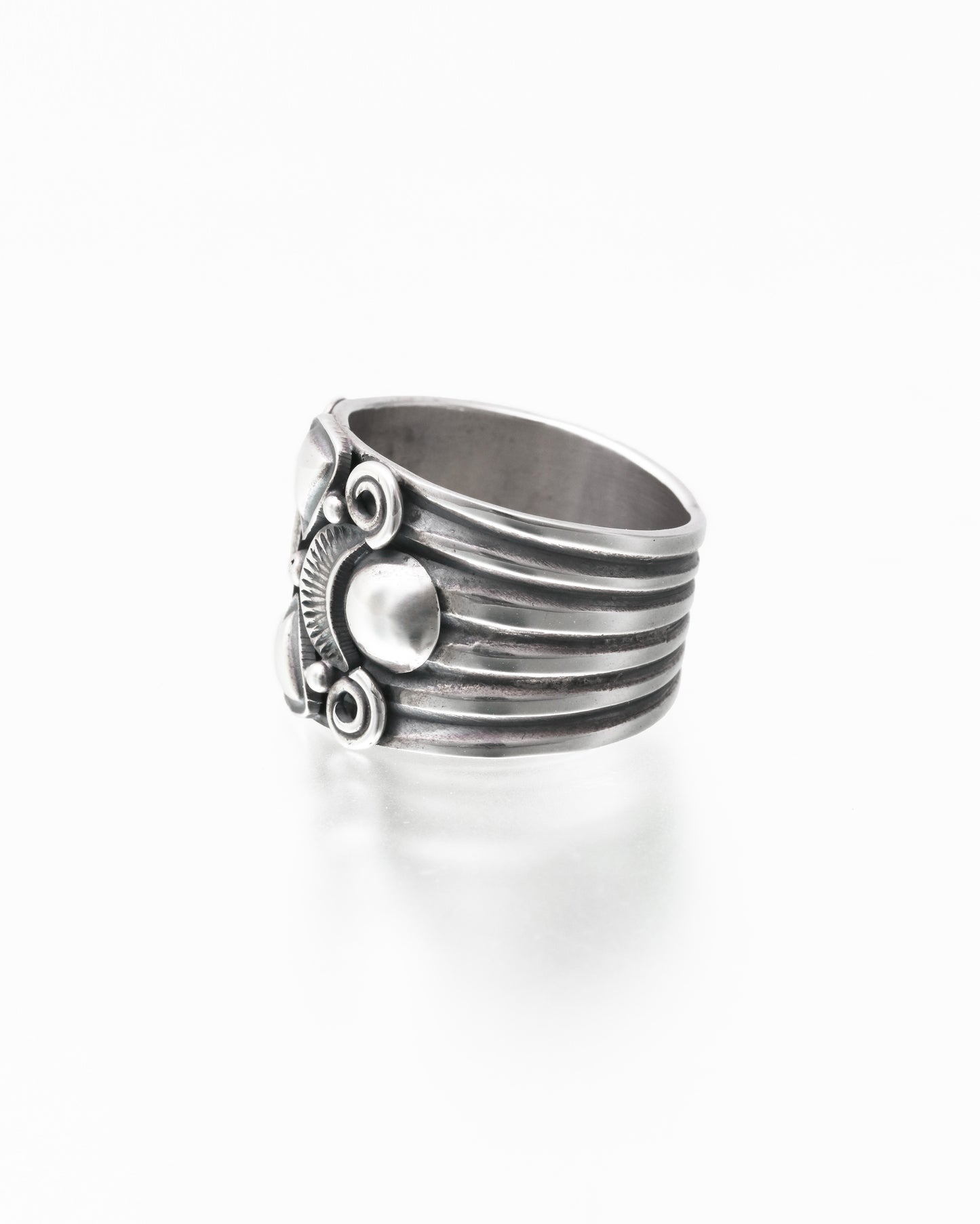 Derrick Gordon Ring