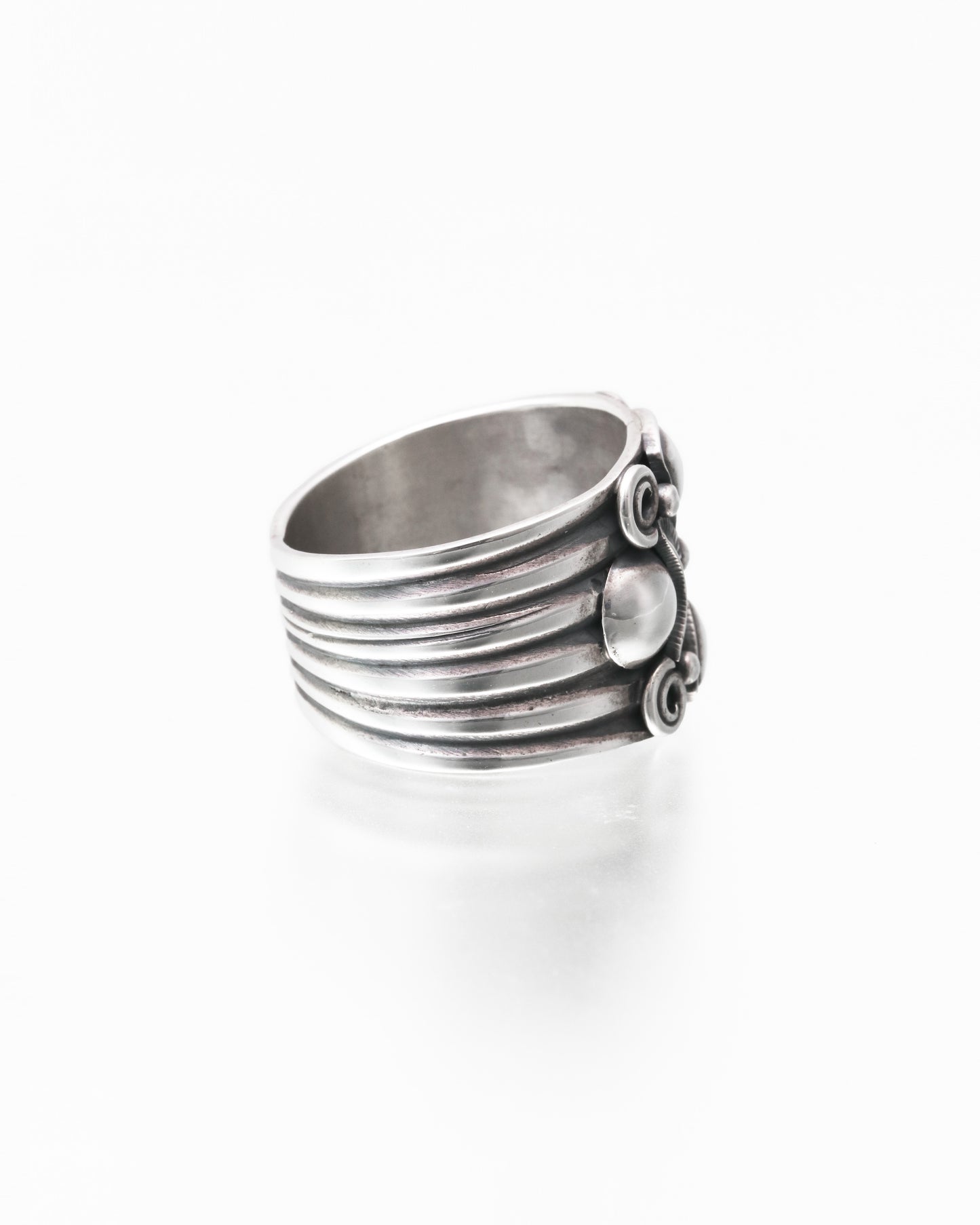 Derrick Gordon Ring