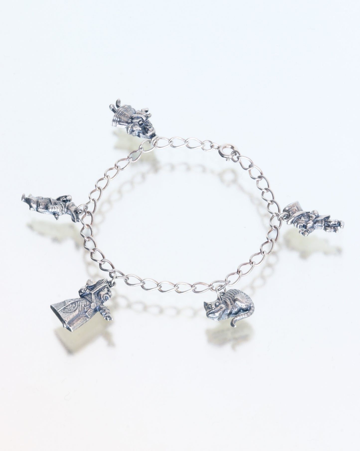 Alice's Adventures in Wonderland 925 Bracelet