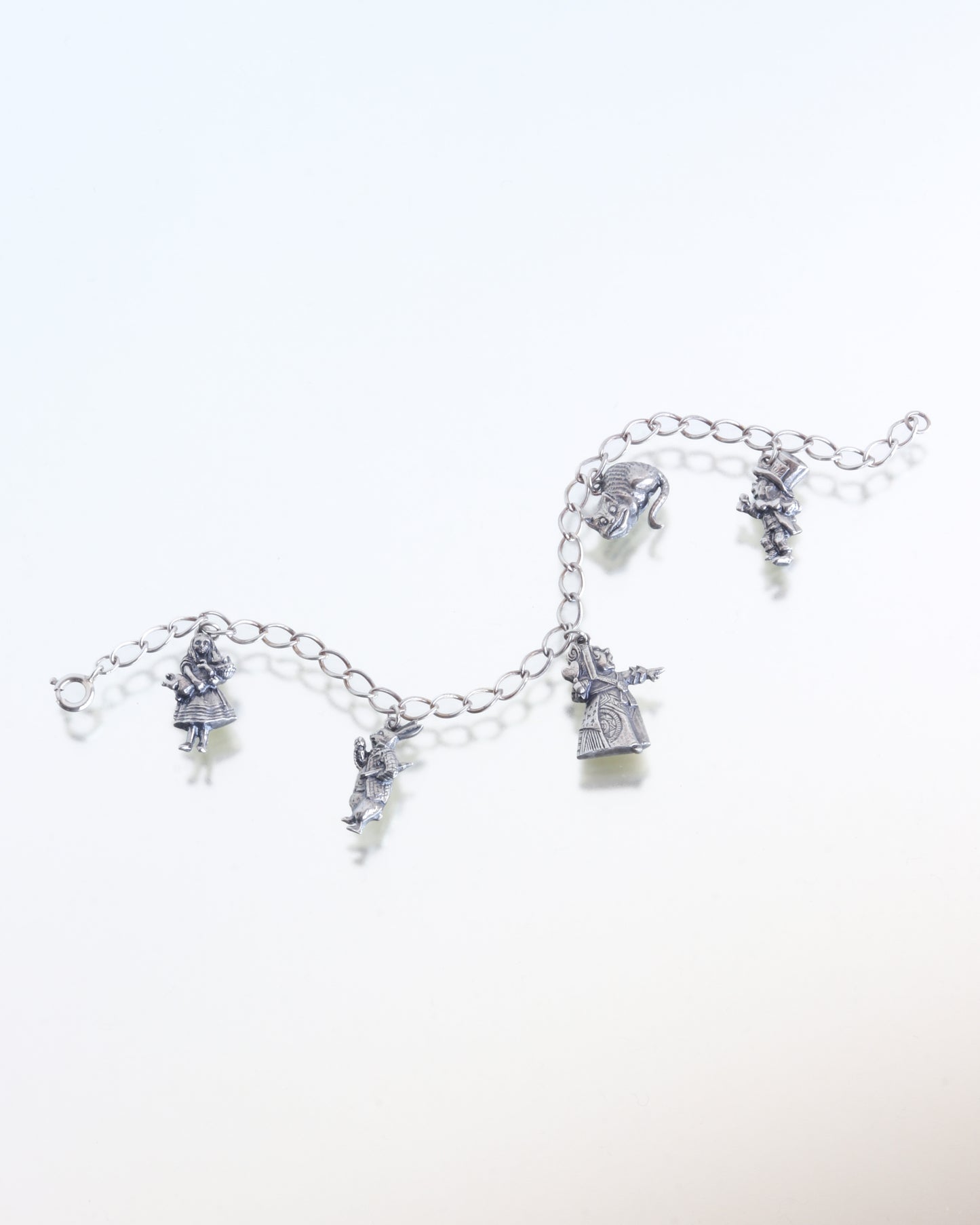 Alice's Adventures in Wonderland 925 Bracelet